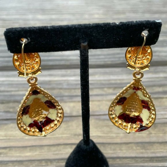 Earrings Gold Tone Women Fashion Ear Jewelry Crystals Accent Traditional Earring - Picture 9 of 10